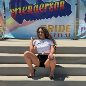 Chicana T-Shirt | Orgullo Apparel
