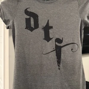 DTF Chicana T-Shirt | Orgullo Apparel Chicana Clothing